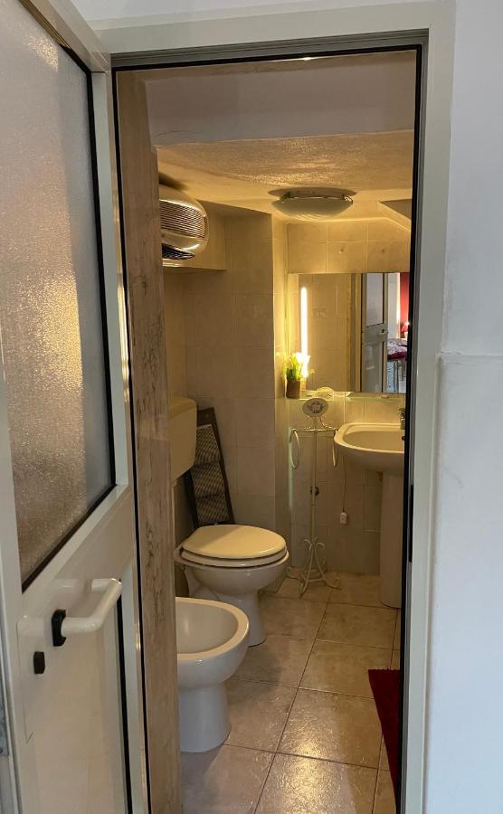 شقة برينديسي  في Il Vicoletto المظهر الخارجي الصورة